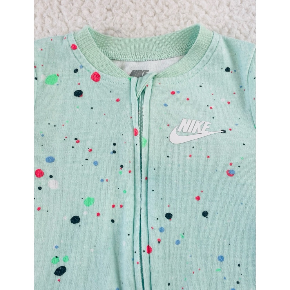 NIKE • Mint/Multi Dotted Sleeper Footie Pajamas, 6M - Picture 6 of 15